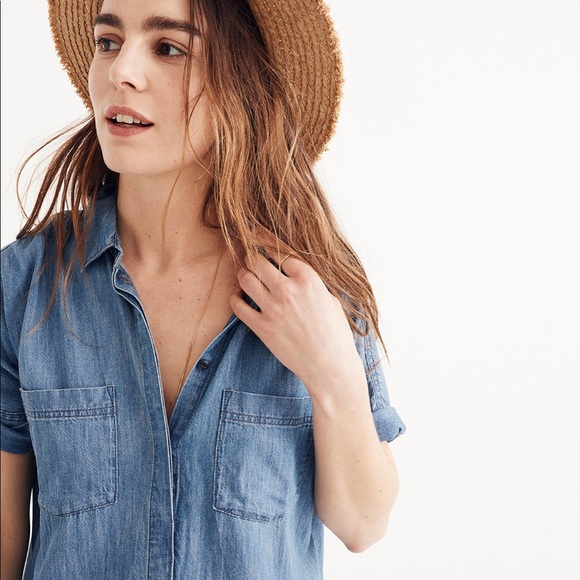 Madewell Dresses & Skirts - Madewell Denim Courier Shirtdress in Lauryn Wash